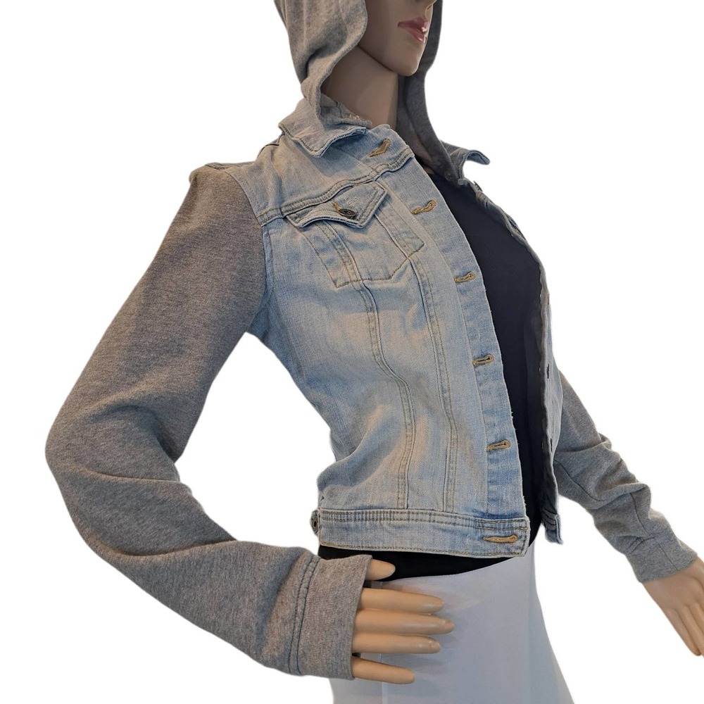 GUESS jacket Size Small Jean jacket hoddie